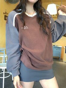 DAZY Women's Brown Colorblock V-Neck Letter Print Loose Drop Shoulder Long Sleeve Casual Versatile Pullover Sweatshirt - Coffee Brown - View 6