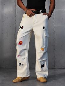 Manfinity EMRG Men's Cartoon Dog Graphic Cargo Pocket Casual Pleated Jeans Harajuku Pants - White - View 1