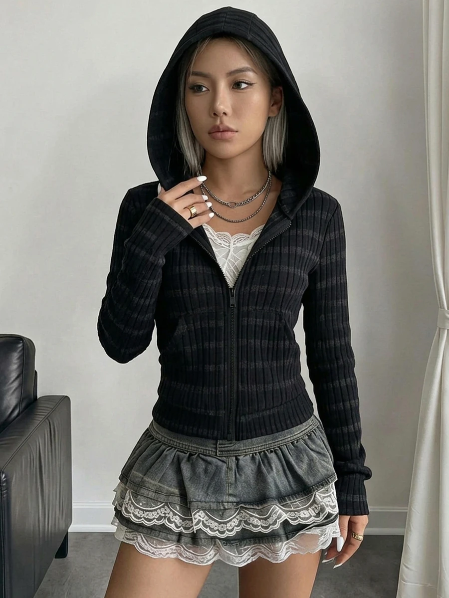 SHEIN 青少年女孩休閒 Y2K 日常修身緊身運動衫,返校季韓系校園風黑色秋冬款 - 黑色 - 查看 1