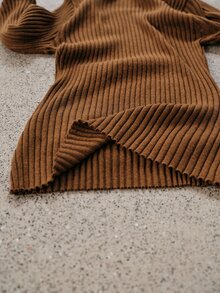 Anewsta Sweater Lengan Panjang Cokelat Gaya Elegan Desain Niche Baru 2026 - Coklat - View 9