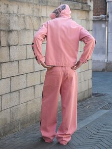 Manfinity EMRG Men's Vintage Sculpture Slogan Print Hoodie Jacket And Jeans Set - Pink - View 2