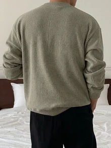 DAZY Men's Solid Color Crewneck Long Sleeve Casual Pullover Sweatshirt, Autumn - Green - View 2