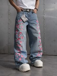 Manfinity EMRG Men's Casual Street Style Embroidered Blue Denim Jeans - Light Wash - View 1