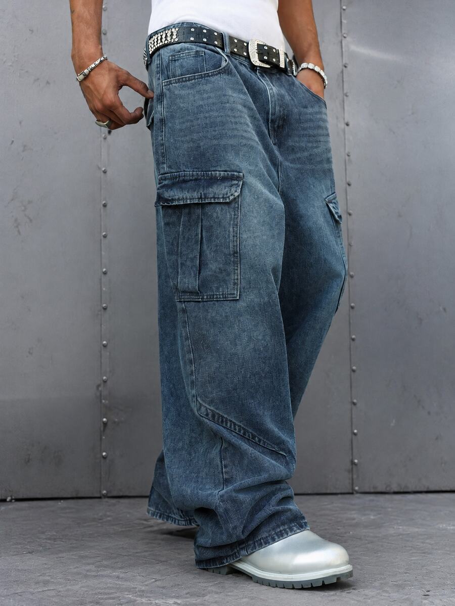 Manfinity EMRG Unisex Casual Loose Fit Multi-Pocket Cargo Style Denim Jeans - Blue - View 1