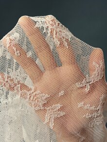 Bohemela 夏/秋波西米亞復古度假風女款編織荷葉邊寬鬆花卉蕾絲拼接性感透視休閒襯衫，日常穿著與演唱會派對穿搭 - 白色 - 查看 9