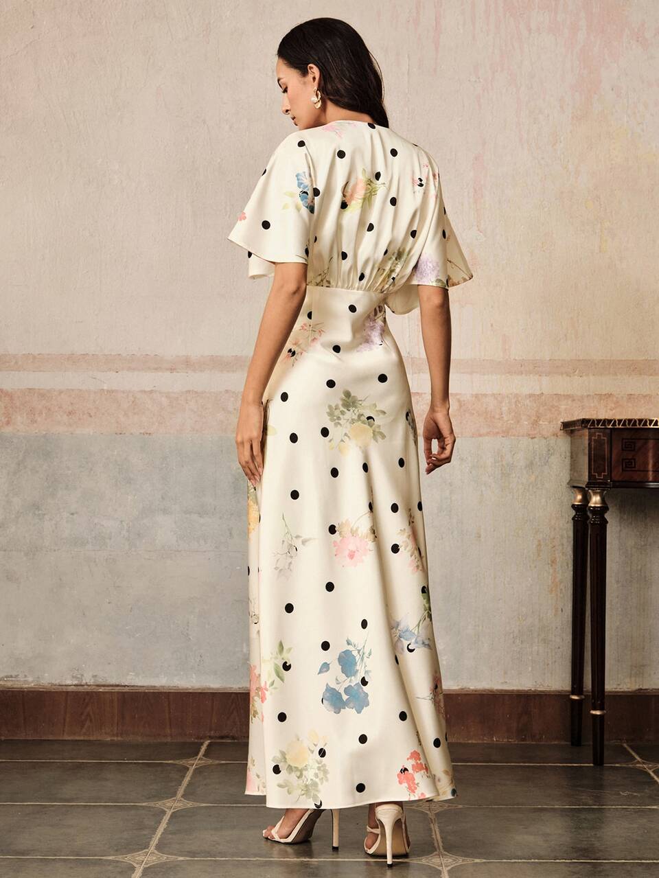 Anewsta Women Elegant Floral Polka Dot Long Dress With V-Neck And Flutter Sleeves Perfect For Summer Evenings