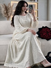 Al Najma 大尺碼女款奶油白圓領中式盤扣全蕾絲泡泡袖寬鬆飄逸連身裙 秋季婚禮賓客正式禮服 - 杏色 - 查看 8