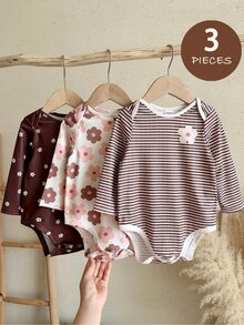 SHEIN LMoss Kids 女嬰可愛花卉印花條紋長袖冬季連身衣 棕色與白色波點 米色 秋季 3件組 10款設計隨機發貨 - 彩色 - 查看 5