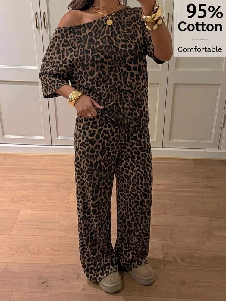 Siren Gaze Setelan 2 Potong Wanita Kasual Longgar Satu Bahu, Kaos dan Celana, Bahan 95% Katun, Motif Leopard, Cocok untuk Acara Jalan-jalan. - MultiWarna - View 2