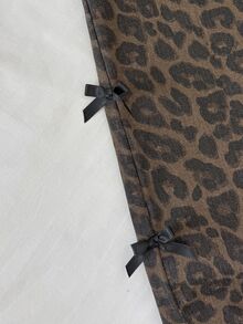 SHEIN Little Byeori 女童黑色蝴蝶結豹紋牛仔寬鬆背帶褲 開學季 - 棕色 - 查看 5