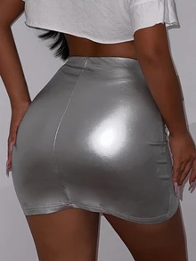 VaVaBold Women's Silver Coated Pleated Form-Fitting Sexy Mini Skirt - Silver - View 3