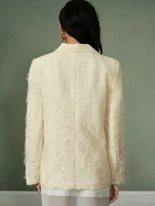 Aveloria Modichic Blazer de corte holgado con solapa de muesca, dos botones y bolsillo, diseño floral 3D calado, estilo elegante casual para oficina, trabajo, té y fiesta, color blanco roto, otoño - Beis - Ver 3