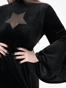ROMWE Dark Witch Style Plus Size Women's Dress, Sheer Star Chest Design, Bell Sleeves, Halloween Party Long Gothic Gown - Black - View 7