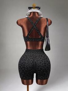 Mistrie 2pcs Leopard Print Twist-Knot Bra And Shorts Sports Set Workout Women Sets - Multicolor - View 2