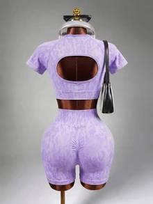 Mistrie Seamless Leopard Print Backless Sleeveless T-Shirt And Shorts Sports Suit For Women - Purple - View 2