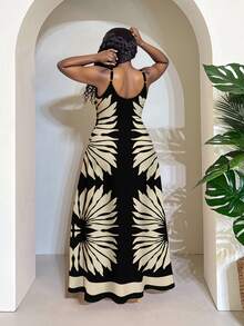 Veslaya Plus Size Women's Floral Print Spaghetti Strap Vacation Dress - Black - View 2