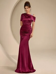 Coutiva Women's Satin Knit Bubble Bead Embellished Short Sleeve Fitted Formal Evening Gown, Party Dress, Wedding Guest Dress, Long Evening Dress - Burgundy - View 8