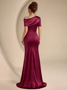Coutiva Women's Satin Knit Bubble Bead Embellished Short Sleeve Fitted Formal Evening Gown, Party Dress, Wedding Guest Dress, Long Evening Dress - Burgundy - View 4
