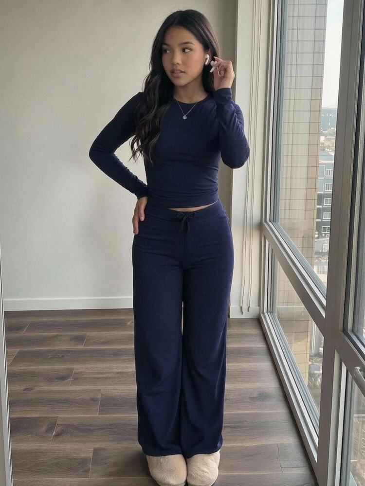 SHEIN Tween女孩深藍色基礎簡約圓領長袖T恤與長褲兩件套套裝 - 藏蓝色 - 查看 1