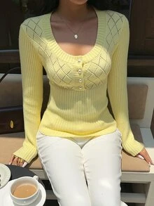 Autumina Sweater Lengan Panjang Wanita Warna Polos dengan Kancing Setengah Plaket dan Desain Berongga, Warna Kuning Pastel, Gaya Musim Gugur, Elegan ala Prancis, Potongan Ramping. - Kuning muda - View 7