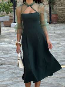Sindi Myftari Vestido de cuello alto negro con mangas acampanadas de malla de contraste y cuello de corbata - Verde - Ver 4