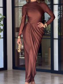 Sindi Myftari Sexy Elegant Kink Decorative Buckle Side Stacked Pleated Fake Two-Piece Party Dress - Coffee - View 3