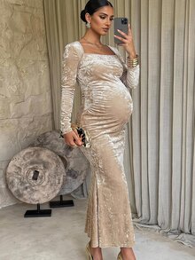 MaterniChic Gaun Hamil Elegan, Pas Badan, Lengan Panjang Warna Khaki, Menampilkan Garis Leher Persegi dan Detail Pinggang Samping Berkerut; Cocok untuk Musim Gugur dan Musim Dingin. - Khaki - View 1