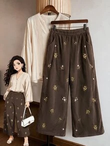 Modelyn Plus Size Vintage Fashion Embroidered Pocket Pants For Vacation And Travel - Coffee Brown - View 4
