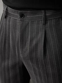 Manfinity Roughcore Men's Striped Button-Down Shirt & Straight Leg Trousers 2pcs Set, Vintage Urban Casual Outfit, Dark Grey Slightly Loose Fit Daily Commute - Dark Grey - View 4