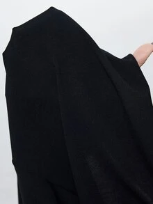 ROMWE Goth Gaun Wanita Ukuran Besar Motif Bordir Gotik Berongga, Leher V Dalam, Bahu Terbuka, Belahan Tinggi, Lengan Lonceng - Hitam - View 5