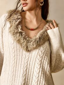 Linhara CURVE Autumn/Winter Atmosphere Faux Fur Collar Pullover Knit Sweater - Camel - View 8