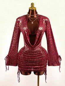 Mistrie Setelan Dua Potong Motif Leopard Merah Berkilau Metalik Gaya Milenium Y2K: Rok Mini Ketat Berlipit dengan Tali Serut dan Atasan Bikini Tanpa Punggung dengan Tali Tipis - Burgundy - View 11