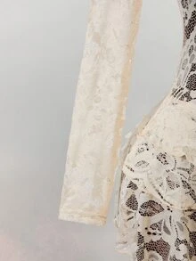 Mistrie Gaun Wanita Seksi Romantis Elegan Berenda dengan Kancing Katak dan Hiasan Renda, Lengan Panjang, dan Hem Bergelombang, Cocok untuk Pernikahan, Kencan Malam, Pesta, dan Acara Musim Gugur dengan Motif Bunga Putih. - Aprikot - View 11