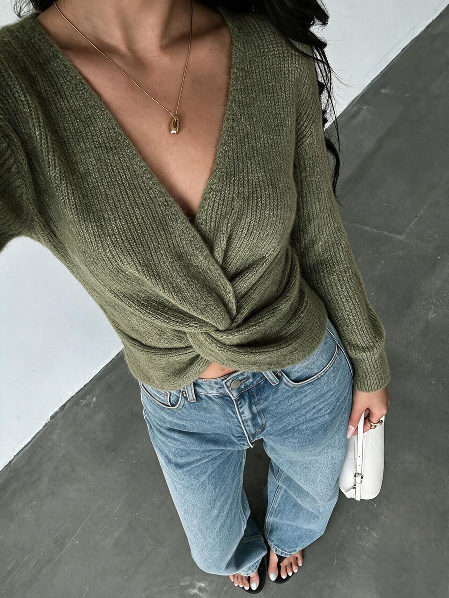 Glamine Women's Solid Color Twisted Knot Design Drop Shoulder Long Sleeve Sweater - Green - View 1