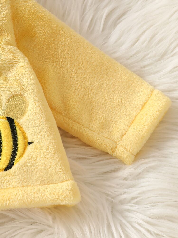 SHEIN 2pcs Jaket Bayi Perempuan Baru Lahir Celana Terusan Lucu Kuning dengan Tudung Telinga 3D Bordir Lebah Bergaris Lengan Panjang Berkerudung Tebal untuk Pesta Musim Gugur Halloween Sweater Nyaman - Kuning - View 5