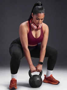 Powerista Women's Plus Size Burgundy Colorblock Casual Tropical Daily Sports Halter Neck Bra With High Support And Padded Design Suitable For Gym Summer - Burgundy - View 5