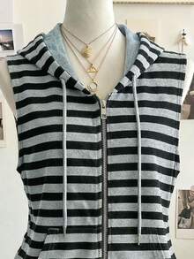 Lalippa Striped Digital Print Fashionable Minimalist Women's Sleeveless Hooded Zip-Up Top, Gift For Friends - Light Grey - View 3
