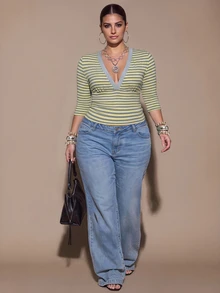 SHEIN BAE CURVE 大尺碼女款黃色條紋深V領休閒七分袖T恤 - 黃色 - 查看 5