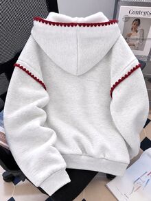 SHEIN Sparklyn 秋冬女童連帽拉鍊外套－街頭風混搭，保暖針織面料，適合秋冬穿著，微寬鬆版型留有成長空間，完美適配校園與街頭穿搭，瞬間變身活力女孩！ - 白色 - 查看 3