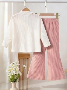 SHEIN 女童兩件套長袖高領套頭T恤搭配白色微喇褲，淑女風日常穿搭，7歲生日秋季嬰兒棕色冬季套裝 - 白色 - 查看 2