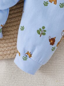 SHEIN Newborn Baby Giraffe Print Long Sleeve Single-Breasted Top And Pants Set - Baby Blue - View 4