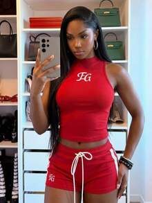 SHEIN BAE Women Red & White Colorblock Top & Shorts Set / Colorblock Set / Sports Outfit / Casual Wear Set / 2 Pieces Women Set / Tracksuit Set Women / Red Outfit / Shorts Set - Red - View 2
