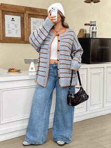 SHEIN CURVE+ Cardigan Sweater Wanita Ukuran Plus Terbaru, Modis, Kasual, Bergaris Warna-warni Biru, Pakaian Luar Musim Semi, Gugur, dan Musim Dingin yang Sederhana dan Serbaguna - MultiWarna - View 7
