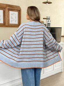 SHEIN CURVE+ Cardigan Sweater Wanita Ukuran Plus Terbaru, Modis, Kasual, Bergaris Warna-warni Biru, Pakaian Luar Musim Semi, Gugur, dan Musim Dingin yang Sederhana dan Serbaguna - MultiWarna - View 2