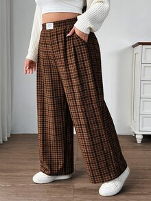 SHEIN CURVE+ Plus Size Women's High Waist Loose Corduroy Fabric Pants With Pockets & Patch Design, - Multicolor - View 5