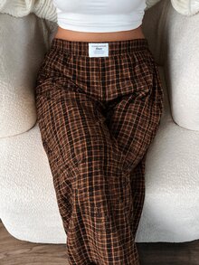 SHEIN CURVE+ Plus Size Women's High Waist Loose Corduroy Fabric Pants With Pockets & Patch Design, - Multicolor - View 3