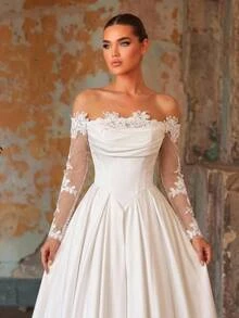 Glamrae Off Shoulder Appliques Mesh Sleeve Wedding Dress - White - View 2
