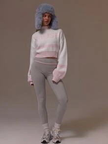 Musera Sport كنزة قصيرة محبوكة بطبعة شعار Muse برقبة عالية وأكمام بالون، لطيفة وأنثوية، للخريف والشتاء والعطلات والجيم، بتصميم رقيق وبارد - متعدد الألوان - مشاهدة 2