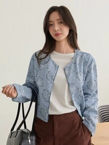 Dazy-Less 女款秋季藍色翻領鈕扣口袋裝飾水洗寬鬆長袖短版牛仔外套 - 藍色 - 查看 1