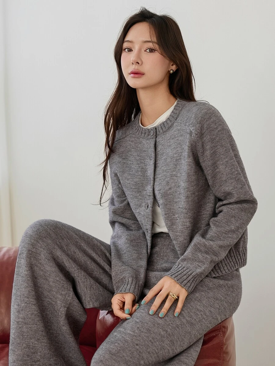 Dazy-Less 女款 2 件套:深灰色圓領長袖針織毛衣 & 高腰修身羅紋針織長褲,冬季 - 深灰色 - 查看 1